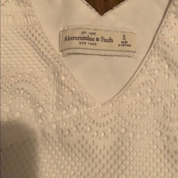Abercrombie lace crop top - Picture 2 of 2